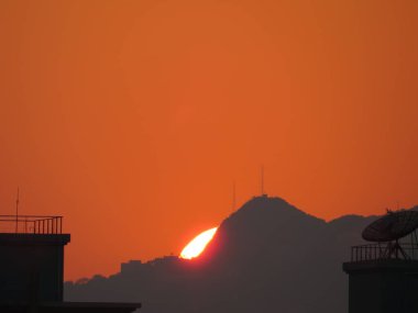 31 Aralık 2012 Hong Kong Tepesi 'nde günbatımı 