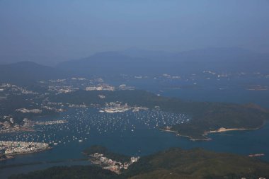 Limanda bir yat parkı, liman yat kulübü.