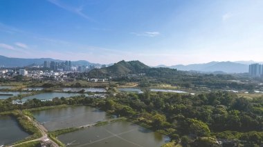 Fung Lok Wai Balık Havuzu manzarası 6 Ocak 2023