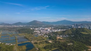 Fung Lok Wai Balık Havuzu manzarası 6 Ocak 2023