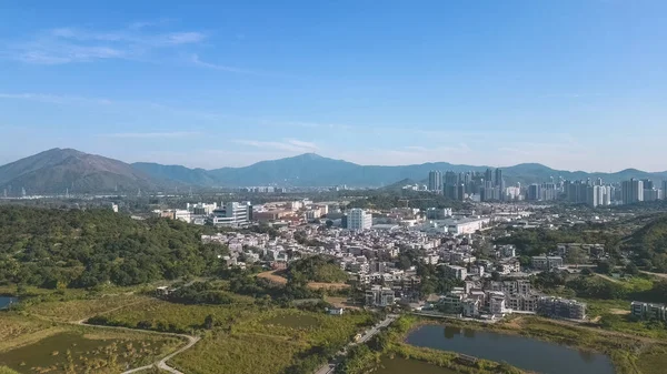 Fung Lok Wai Balık Havuzu manzarası 6 Ocak 2023