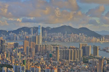 7 Temmuz 2012 'de Hong Kong şehri Beacon Hill' in tepesinden görüldü., 