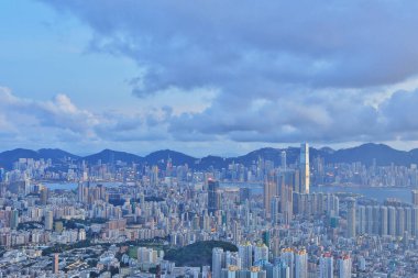 7 Temmuz 2012 'de Hong Kong şehri Beacon Hill' in tepesinden görüldü., 