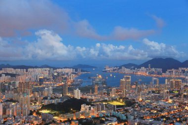 7 Temmuz 2012 Hong Kong 'daki Mega konut binaları