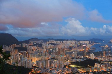 7 Temmuz 2012 Hong Kong 'daki Mega konut binaları