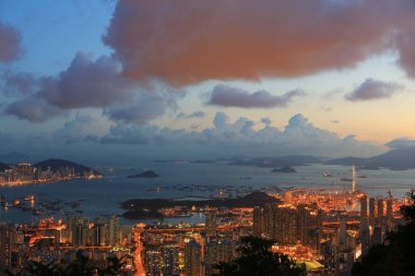 7 Temmuz 2012 Hong Kong 'daki Mega konut binaları