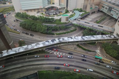 13 Oct 2012 the graphic display on the roof of the pedestrian walkway