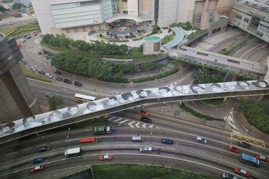 13 Oct 2012 the graphic display on the roof of the pedestrian walkway