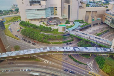 13 Oct 2012 the graphic display on the roof of the pedestrian walkway