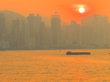 5 Jan 2013the Skyline of Hong Kong at sunset.