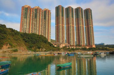 17 Feb 2013 a Wan Poon Path at tiu keng pier hk