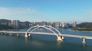 the pedestrian and bike line at cross bay link, 20 Jan 2023