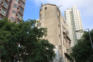 2013 May 17 Apartment Building, Central and Western District, hk