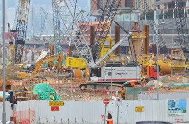 Hong Kong 'daki inşaat sahasında.
