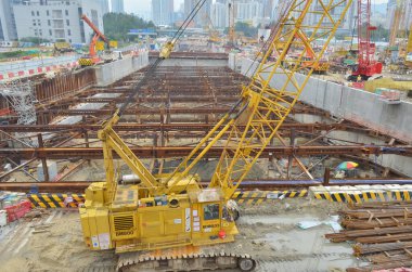Hong Kong 'daki inşaat sahasında.