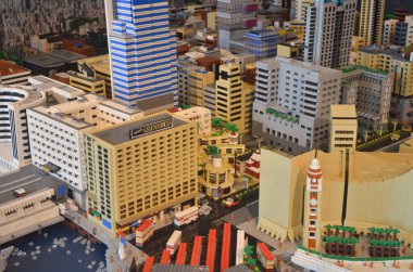 11 Mayıs 2013 Plastikten yapılmış, şehir hayatı oyuncaklarla dolu