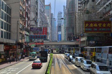 18 Mayıs 2013 Causeway Körfezi 'nde ünlü tramvaylı şehir manzarası.