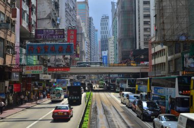 18 Mayıs 2013 Causeway Körfezi 'nde ünlü tramvaylı şehir manzarası.