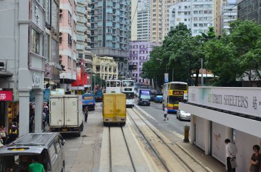 18 Mayıs 2013 Wan Chai, Hk 'deki ünlü tramvaylı şehir manzarası.