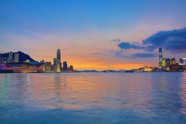 11 Temmuz 2013, Victoria Limanı, Hong Kong Alacakaranlığı