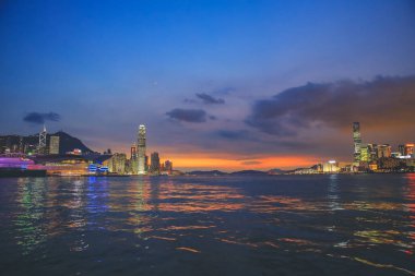 11 Temmuz 2013, Victoria Limanı, Hong Kong Alacakaranlığı