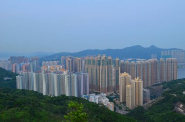 12 Temmuz 2013 Tiu Keng Leng 'deki modern iskan binası.