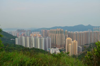 12 Temmuz 2013 Tiu Keng Leng 'deki modern iskan binası.