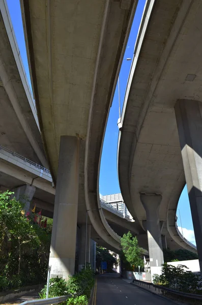 the overpass on concrete supports, the kwun tong bypass
