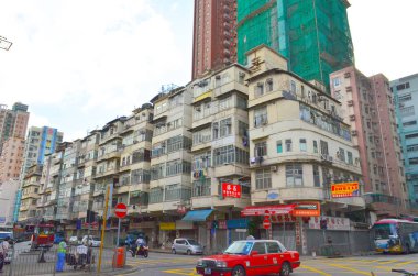 Streets old buildings view, intersection of To Kwa Wan 28 July 2013