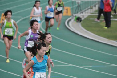 19 may 2013 Racers on track, the Hong Kong Velodrome