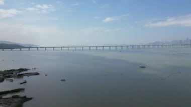 Manzara Deep Bay, Lau Fau Shan, Hong Kong, 18 Şubat 2023