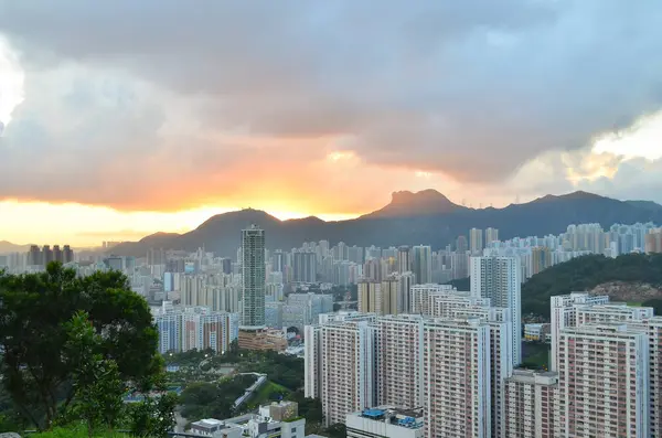 Cha Liu Au Ping Shan view of kowloon 3 July 2013