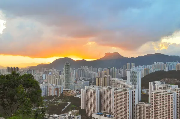 Cha Liu Au Ping Shan view of kowloon 3 July 2013