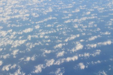 uçaktan görülen bulut formasyonları