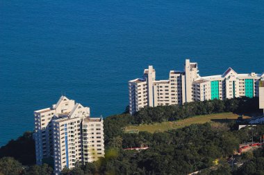 1 Dec 2013 the University Hall Residence at the HKUST