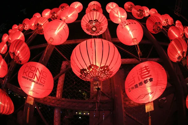 中国伝統祭りの赤い提灯2013年9月17日 — ストック写真