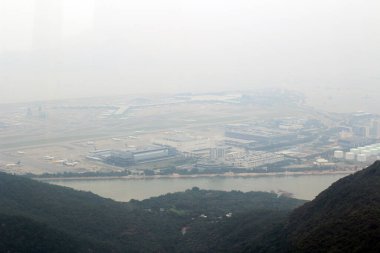 Chek Lap Kok Havalimanı, HK 28 Eylül 2013