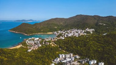 Hong Kong 'da bir köy manzarası, Sheung Sze Wan Sahili, 7 Mart 2023