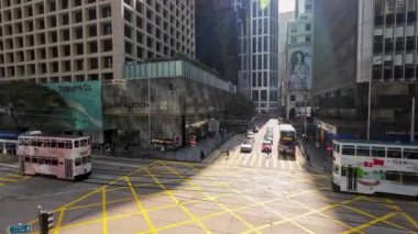 Hong Kong, Central 'daki yoğun kavşak. 5 Mart 2023