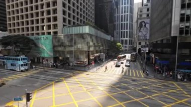 Hong Kong, Central 'daki yoğun kavşak. 5 Mart 2023