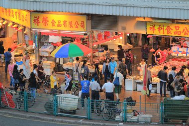 26 Ekim 2013 Tko, Hong Kong 'daki sulu market.