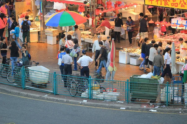 2013年10月26日香港奇科的湿市场 — 图库照片