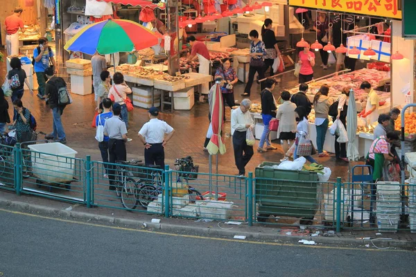 2013年10月26日香港奇科的湿市场 — 图库照片