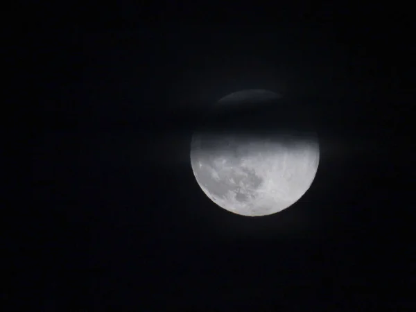 Pełnia Księżyca Pełnia Księżyca Czarnym Tle — Zdjęcie stockowe