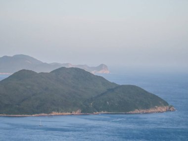 Port Shelter sai kung 'un doğa manzarası