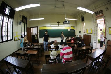 Sınıf, lise öğrencileri, hk 12 Ekim 2013