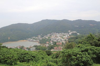 Sheung Sze Wan Sahili ve Tai Hang Hau Köyü.,