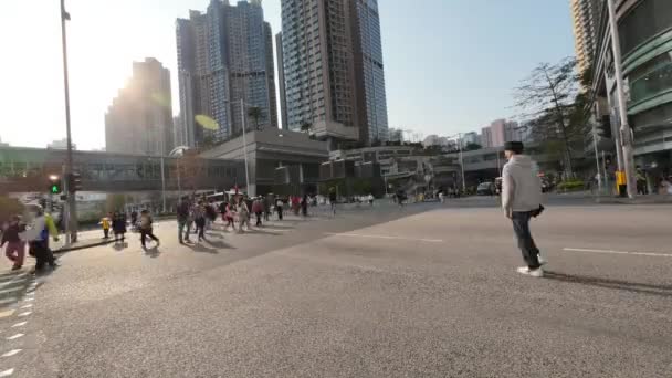 März 2023 Fußgängerüberweg Der Yap Tseung Kwan — Stockvideo