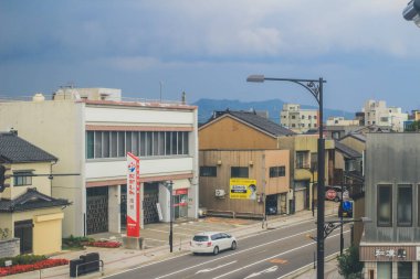 Japonya kırsalının manzarası. 30 Ekim 2013 Treni 'nde görünüm