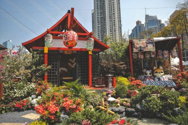 Geleneksel Japon Bahçesi, çiçek fuarı Hong Kong 10 Mart 2023